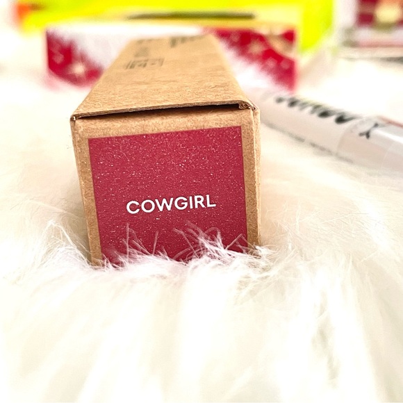 Complete Face Beauty Bundle Set of 7 + Cosmetic Bag - Picture 4 of 7